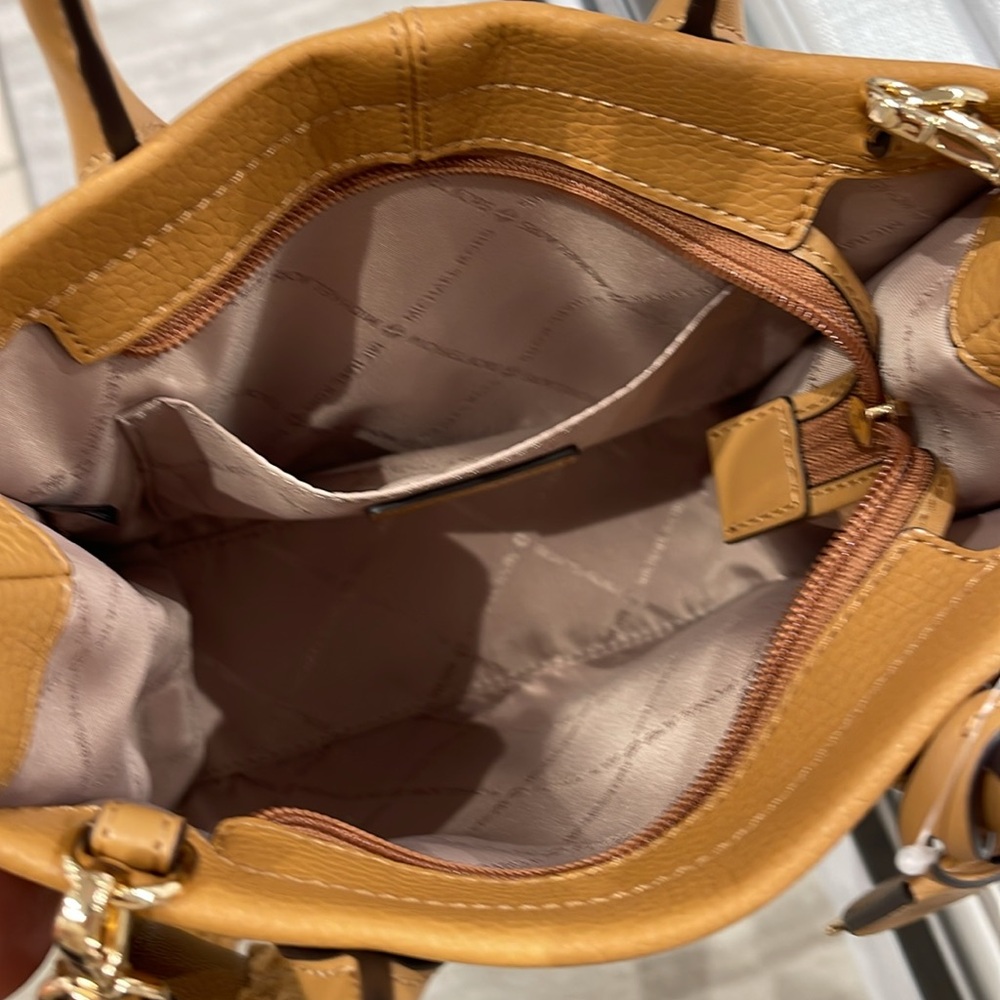 Michael Kors Mirella Small Pebbled Leather Shopper Top Zip Crossbody XBody Bag - Picture 10 of 16